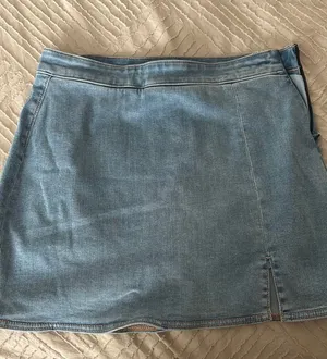 American Eagle Skort thumbnail 1
