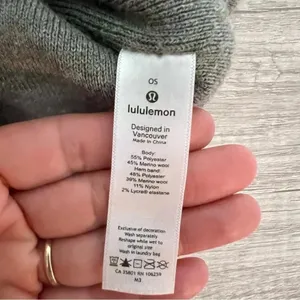 Lululemon Warm Revelation Beanie thumbnail 5