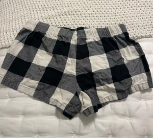 Old Navy Plaid Pajama Shorts thumbnail 2