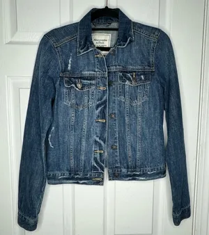 ABERCROMBIE‎ AND FITCH Medium Wash Slightly Distressed Jean Jacket Size Small thumbnail 1