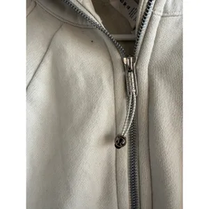 Lululemon Womens Scuba Full-Zip Cropped Hoodie Cream White Size 10 Thumbhole thumbnail 3