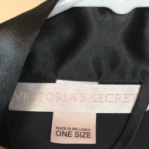 Victoria’s Secret Women’s Silky Black Intimate Kimono Sleep Lounge Robe One Size thumbnail 8