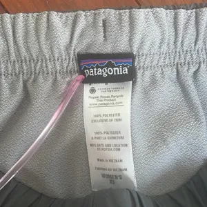 Patagonia Gray Pink Running Shorts Athletic Sporty Athleisure Loungewear Preppy thumbnail 3