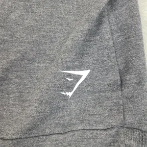 Gymshark Solace sz Sm Womens Gray Cropped Long‎ Sleeve Athletic Pullover Sweater thumbnail 2