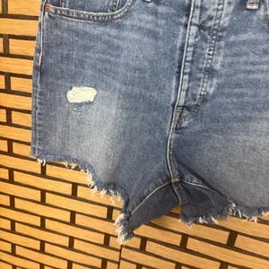 Madewell The Dad‎ Jean Shorts Size 28 thumbnail 3