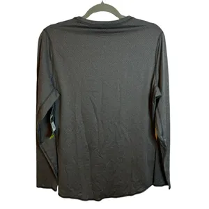 REI Nwt Women’s Gray Lightweight Crewneck thumbnail 2