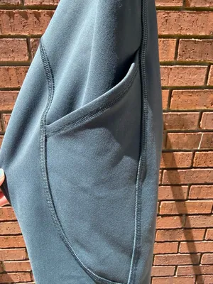 Lululemon Invigorate High-Rise Short 10" Iron Blue Size 8 LW7BEDS Biker Shorts thumbnail 4