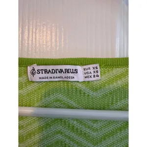 Stradivarius Top Green Chevron Cropped Long Sleeve Square Neck XS Fitted‎ thumbnail 4