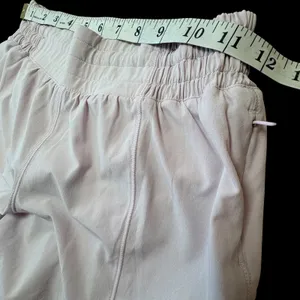 Lululemon Hotty Hot Shorts Women 4 Pink Lined Square Dot Athletic Running *flaw* thumbnail 8
