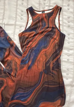 Marble dress thumbnail 1