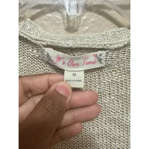 It's Our Time Aztec Vest‎ Medium Sleeveless Fringe Knit Boho Casual thumbnail 2