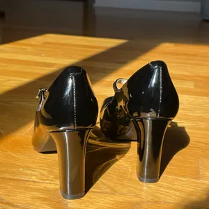 Newbella Women’s Size 7 Black Patent Mary Jane Block Heel Pumps Square Toe thumbnail 10