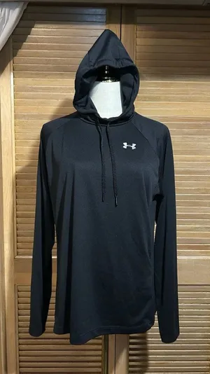 Under Armour Heat Gear Pullover Hoodie Women’s Black Size L thumbnail 1