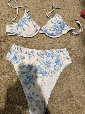 Shein Bikini Set thumbnail 1