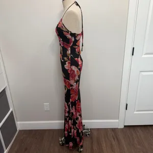 Windsor S Maxi Dress Malia Halter Floral Mesh Mermaid Ruched Formal Event Guest thumbnail 6