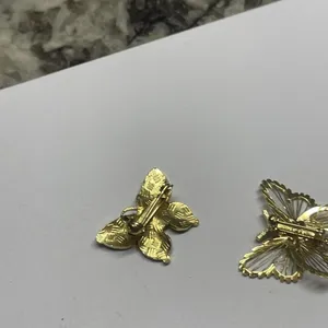 Lot Of 2 Small Costume Brooch Pins Gold Tone Butterflies Insects 1 Signed Monet thumbnail 5