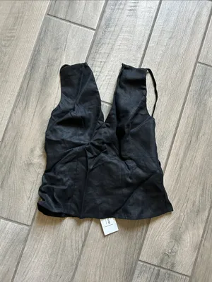 Reformation evette linen top in black thumbnail 2