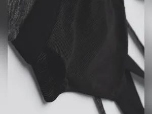 Lululemon Run For The Gold Tank Top Black Heathered Gray Bra Women’s Size 6 thumbnail 3