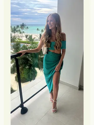 Baobab Aury Midi Dress in Nori Green Sparkle thumbnail 2