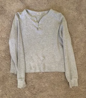 Brandy Melville Top thumbnail 1