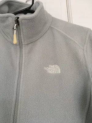 North Face Women’s Fleece Jacket Size M Gray thumbnail 3