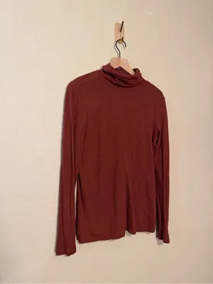 Pact Organic Cotton Featherweight Slub Turtleneck Long Sleeve Womens Size Medium thumbnail 2