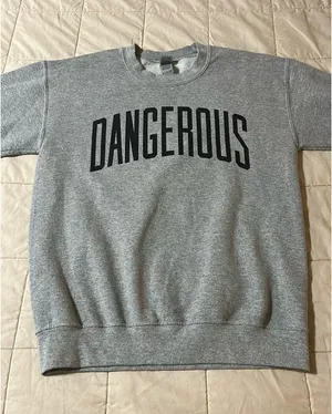 Morgan Wallen Gildan Sweatshirt thumbnail 4