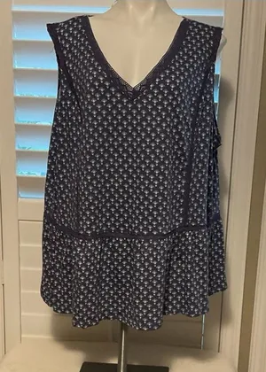 Cato Blue and White Patterned Sleeveless Top thumbnail 1