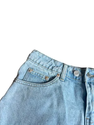 Edikted Light Wash Denim Shorts High-Waisted Distressed Raw Hem Size Small Women thumbnail 2