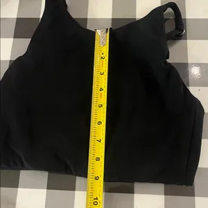 Girlfriend Collective Women’s Strappy Sports Bra Size Small thumbnail 9