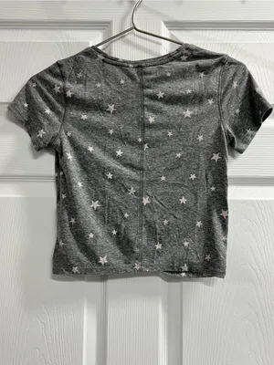 Abercrombie & Fitch Cropped Short Sleeve Gray Top with Stars - Size XS - GUC thumbnail 2