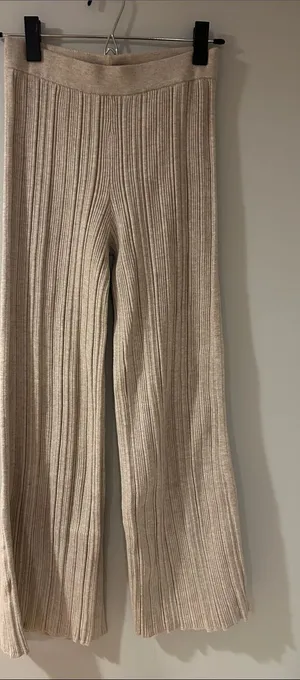 aerie Wide-Leg Ribbed Knit Pants in Beige thumbnail 1
