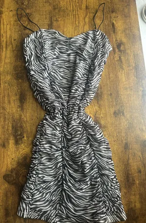 Zebra Dress Forever 21 Mini thumbnail 1