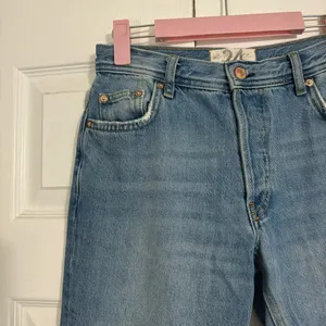 Free People We The Free Maggie Heavily Distressed Crop Jeans thumbnail 7