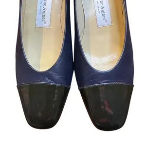 Etienne Aigner Time Shoes‎ Womens Size 7 Blue Leather Cap Toe Block Heel Pumps thumbnail 2