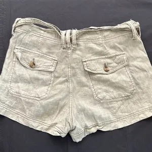 American Eagle shorts thumbnail 2