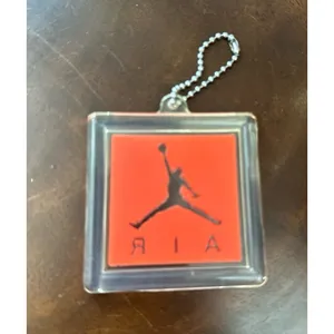 Nike Air Jordan‎ Plastic Jumpman Keychain Hangtag Fire Red Vintage thumbnail 2
