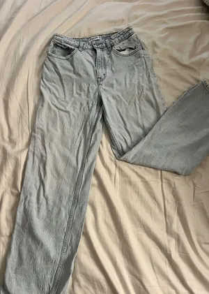 Abercrombie Curve 90s Love thumbnail 1