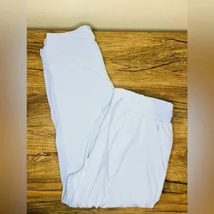 Lululemon Beyond the Studio Blue Linen size 8 thumbnail 3