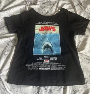 vintage Jaws movie poster tee thumbnail 1