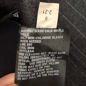 UNIQLO steel grey/black elastic waist pinstripe ponte pants, size M thumbnail 10