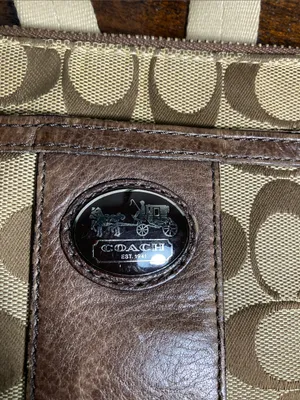 Coach Sutton signature swingpack crosspody bag khaki thumbnail 12