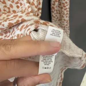 Aerie Women Tan‎ White Cheetah Print Ribbed Waffle Knit Henley Top Long Sleeve M thumbnail 7