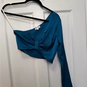 Superdown Rayna One‎ Sleeve Top Size Small thumbnail 2
