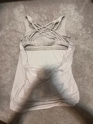 Lululemon Workout Top Tank thumbnail 2