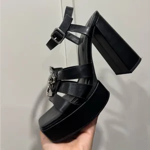 ZARA Black platform heels thumbnail 4
