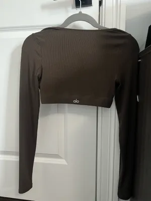 Alo long sleeve sports bra thumbnail 3