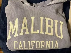 Malibu Brandy Melville Crewneck Oversized thumbnail 3