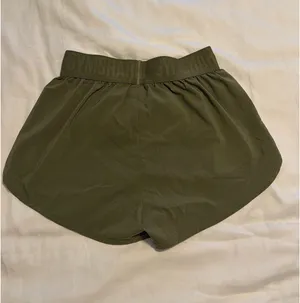 Gymshark Shorts XS thumbnail 3