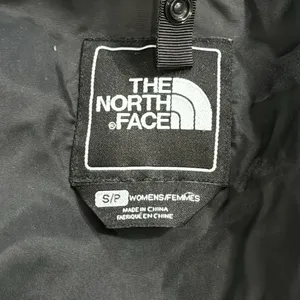 The north face‎ women’s Hyvant backer Shell jacket size S/P thumbnail 9